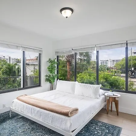 Comfort And Style 2 Bed 1 Bath 2 Min To The Beach! Miami Beach Exterior photo