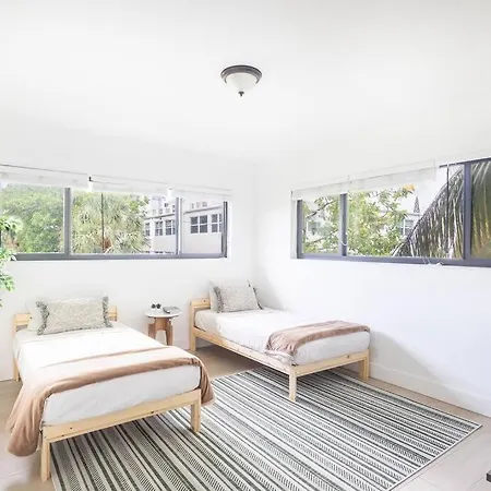 Comfort And Style 2 Bed 1 Bath 2 Min To The Beach! Miami Beach Exterior photo