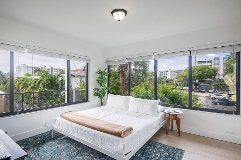 Appartement Comfort And Style 2 Bed 1 Bath 2 Min To The Beach! *